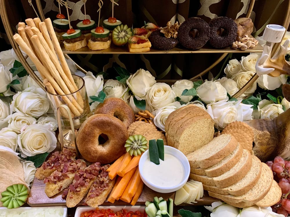 Đồ nguội đám cưới – Nghệ thuật tạo nên tiệc khai vị hoàn hảo