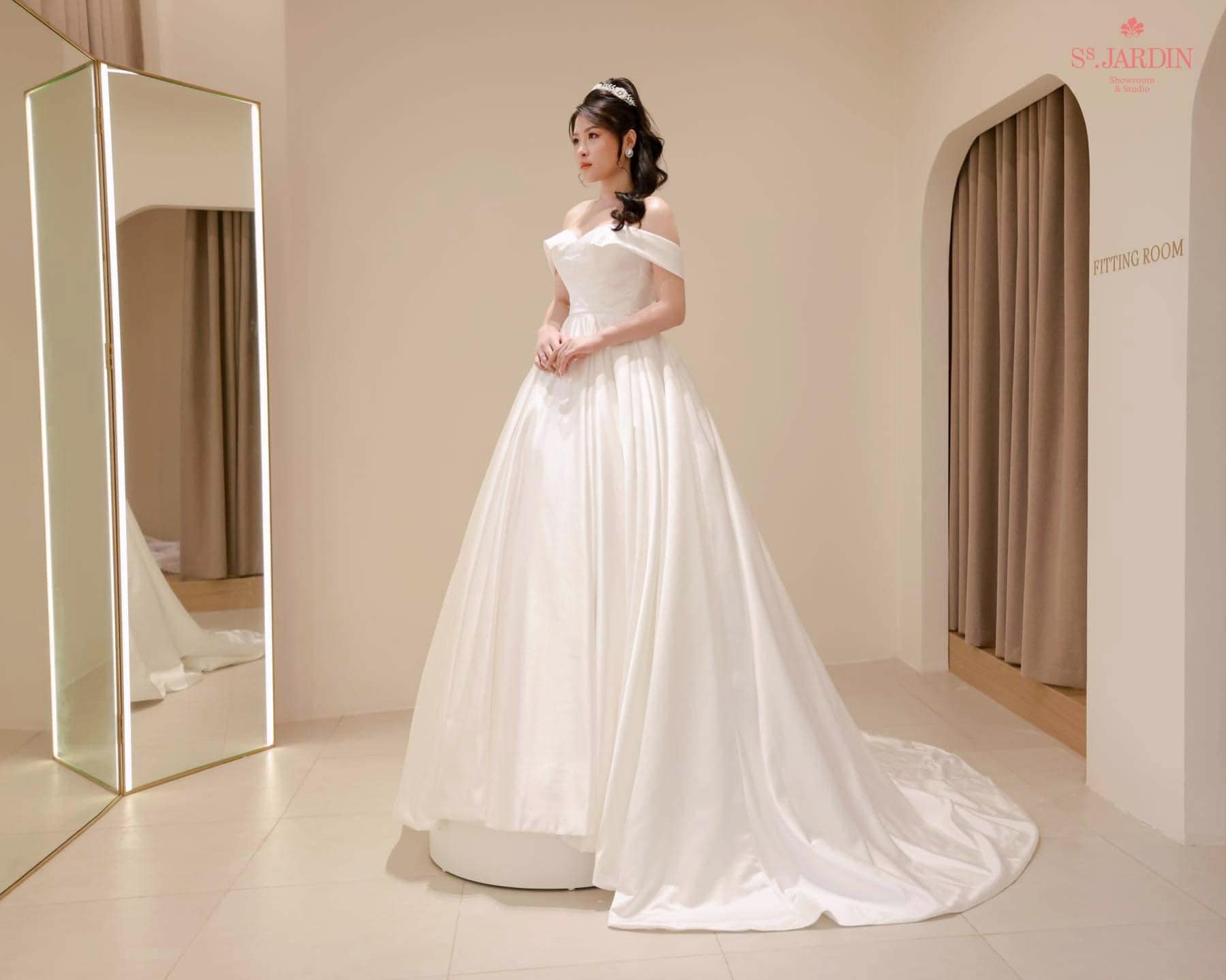 Showroom váy cưới Hải Phòng - SS.Jardin