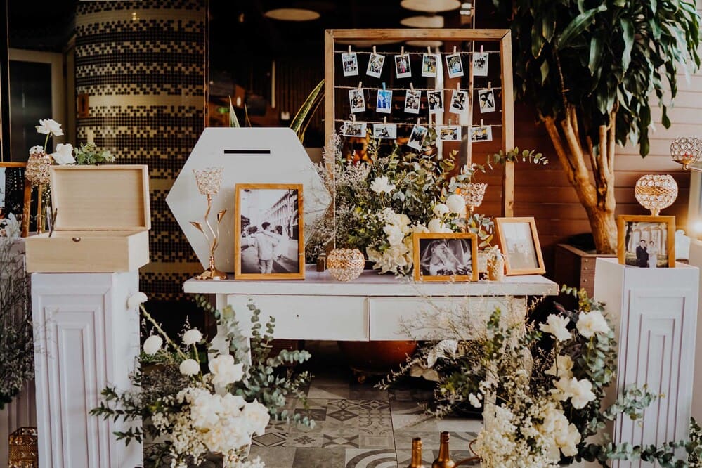 Bàn gallery đám cưới: Điểm nhấn hoàn hảo cho ngày trọng đại