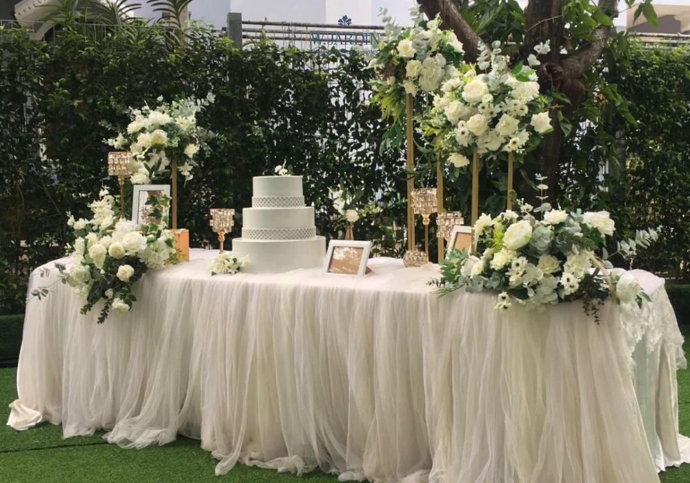 bàn gallery đám cưới