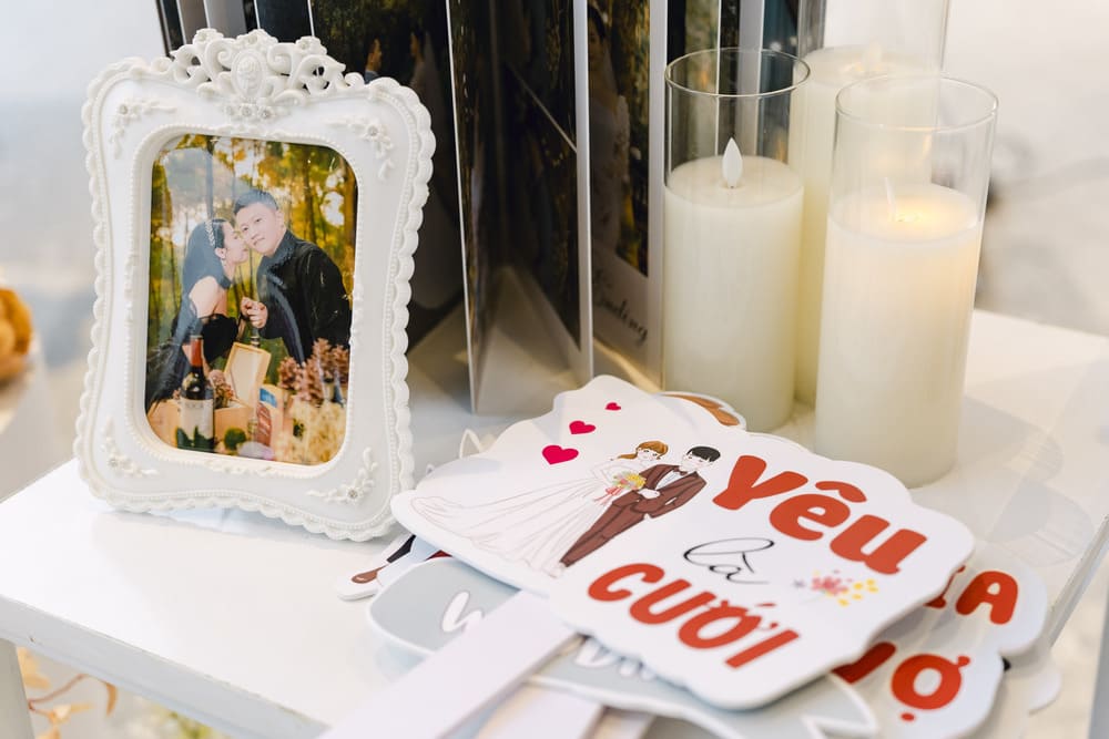 Bàn gallery là gì? Tầm quan trọng trong tiệc cưới