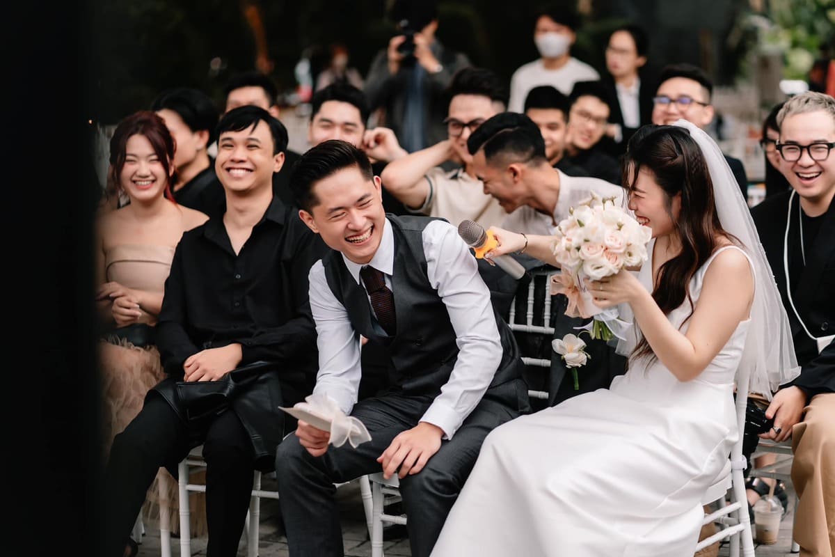 Tiêu chuẩn kích thước ghế đám cưới chuẩn quốc tế