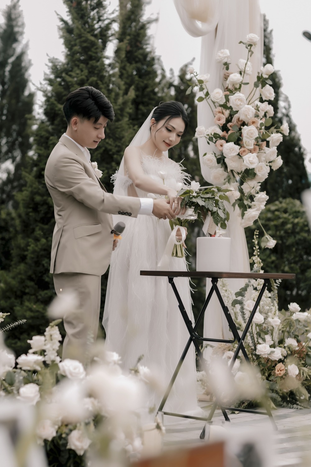 Những truyền thống độc đáo trong đám cưới phương Tây