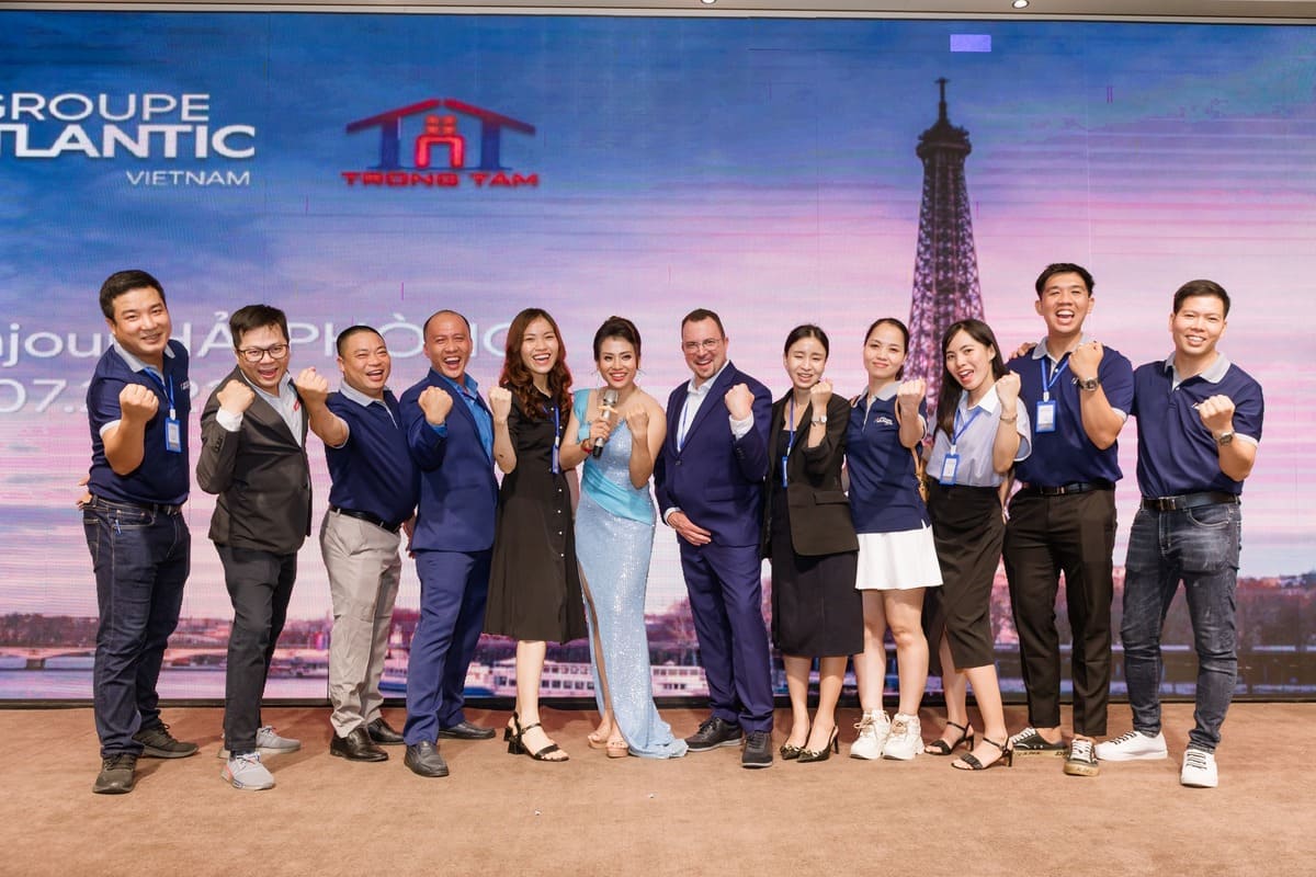 Kịch bản hội nghị khách hàng chuyên nghiệp: Hướng dẫn chi tiết từ A-Z