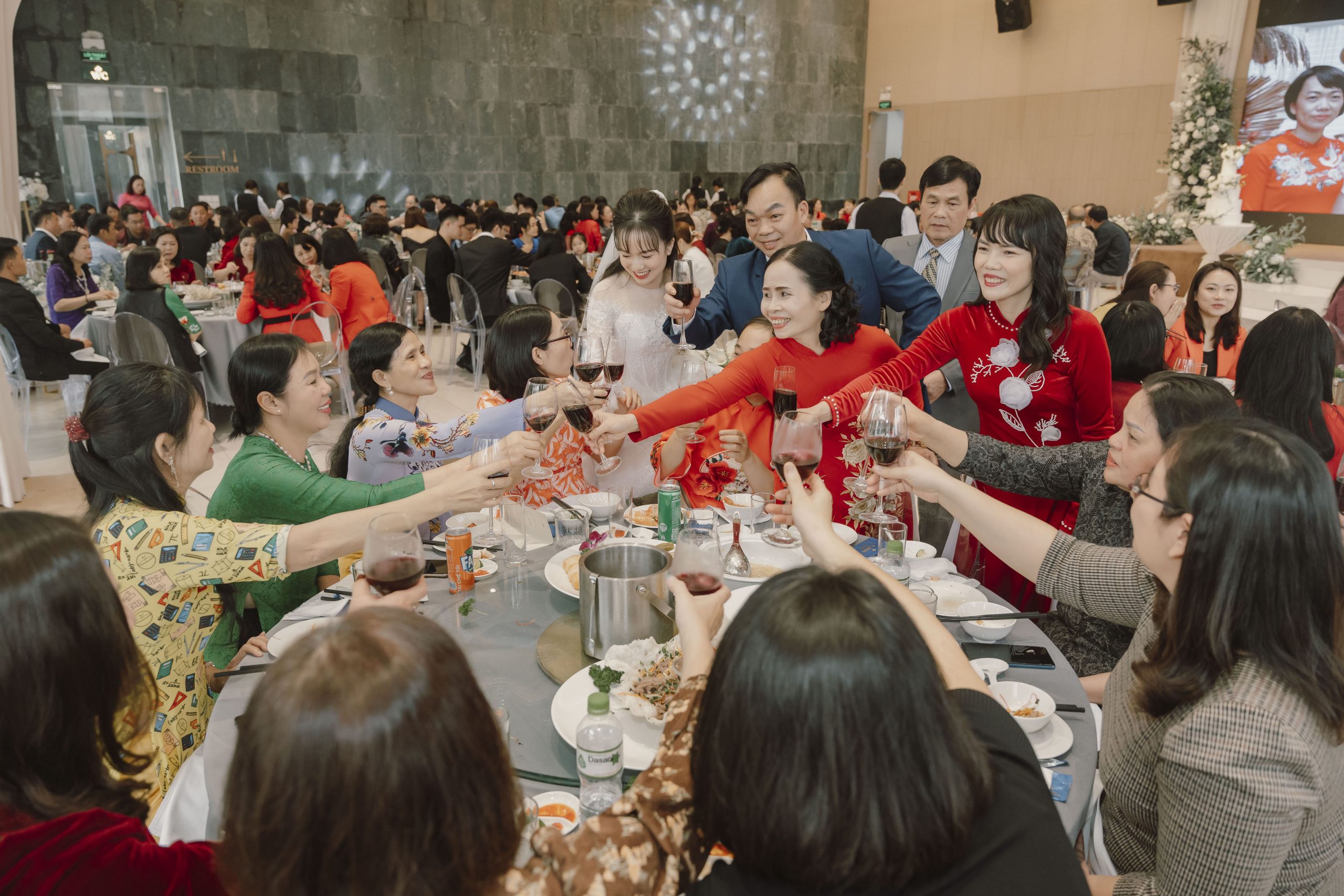 Lựa chọn thực đơn thông minh cho tiệc cưới