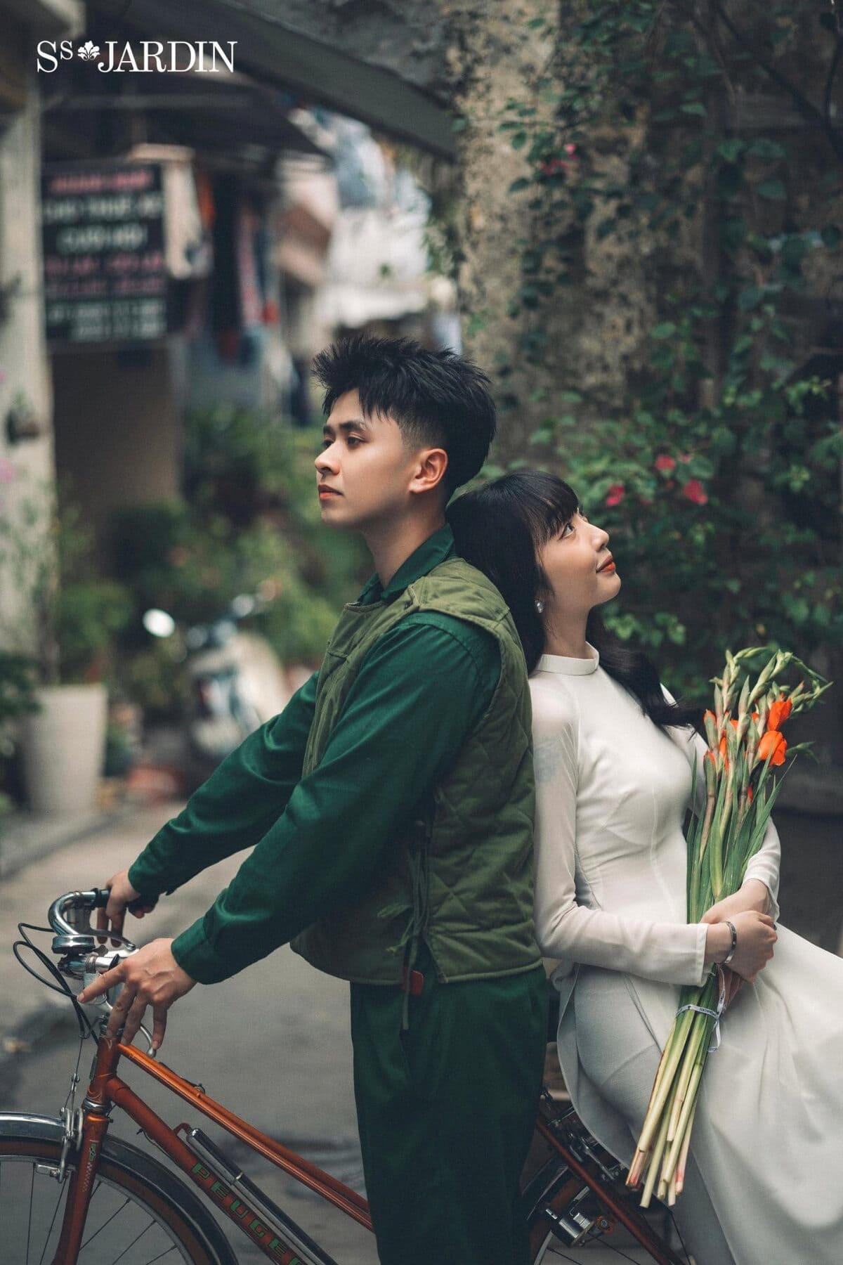 Chụp ảnh cưới phong cách đường phố vintage