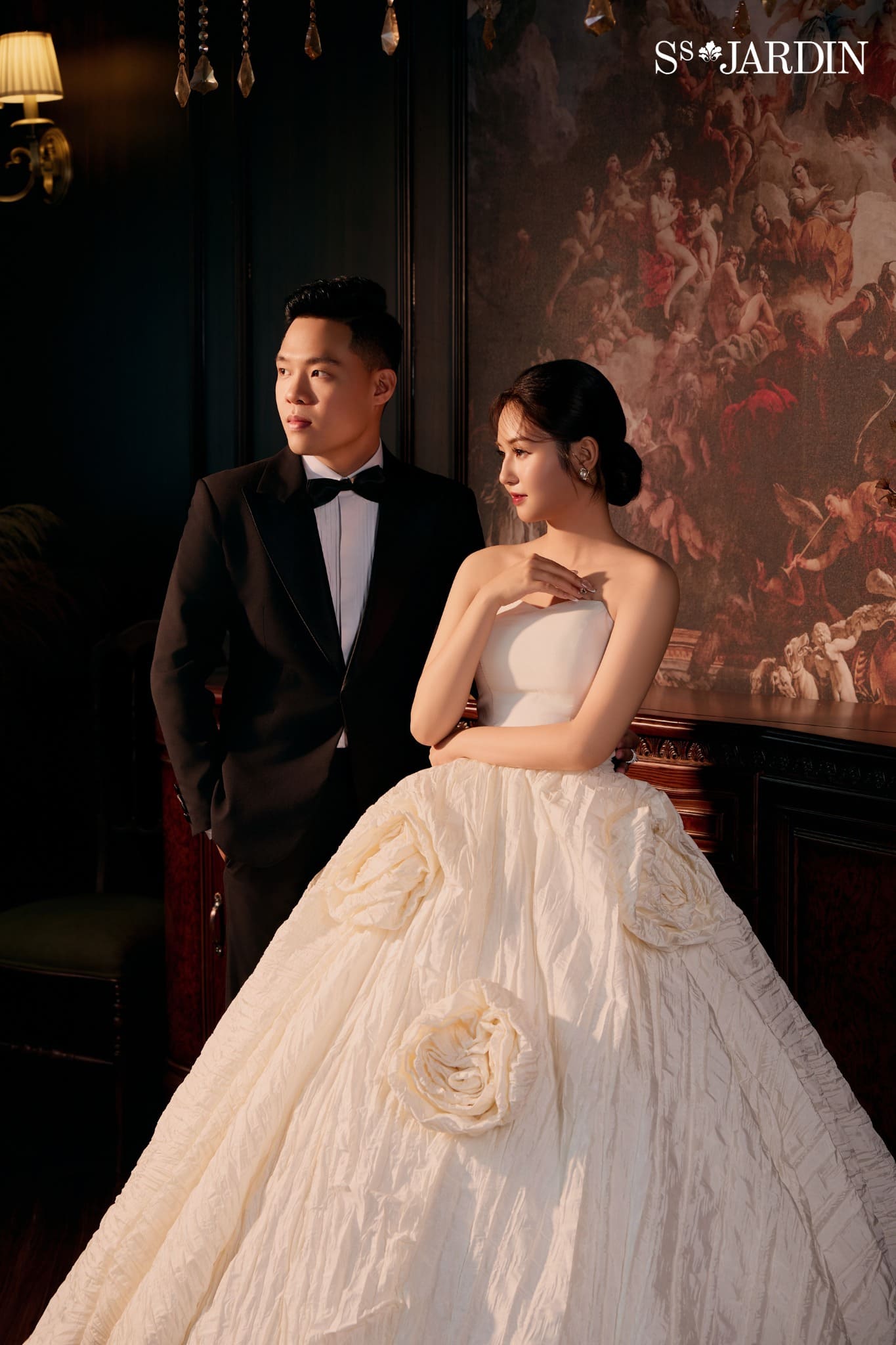 Chụp ảnh cưới phong cách quý tộc là gì?