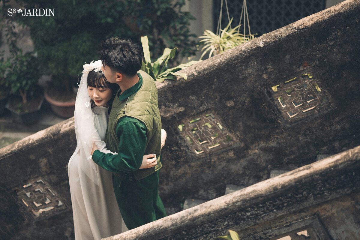 Chụp ảnh cưới phong cách thập niên 90 – Xu hướng hoài niệm chinh phục lòng người