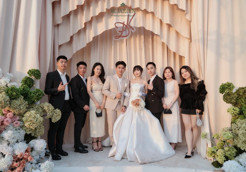 đặt cọc nhà hàng tiệc cưới bao nhiêu