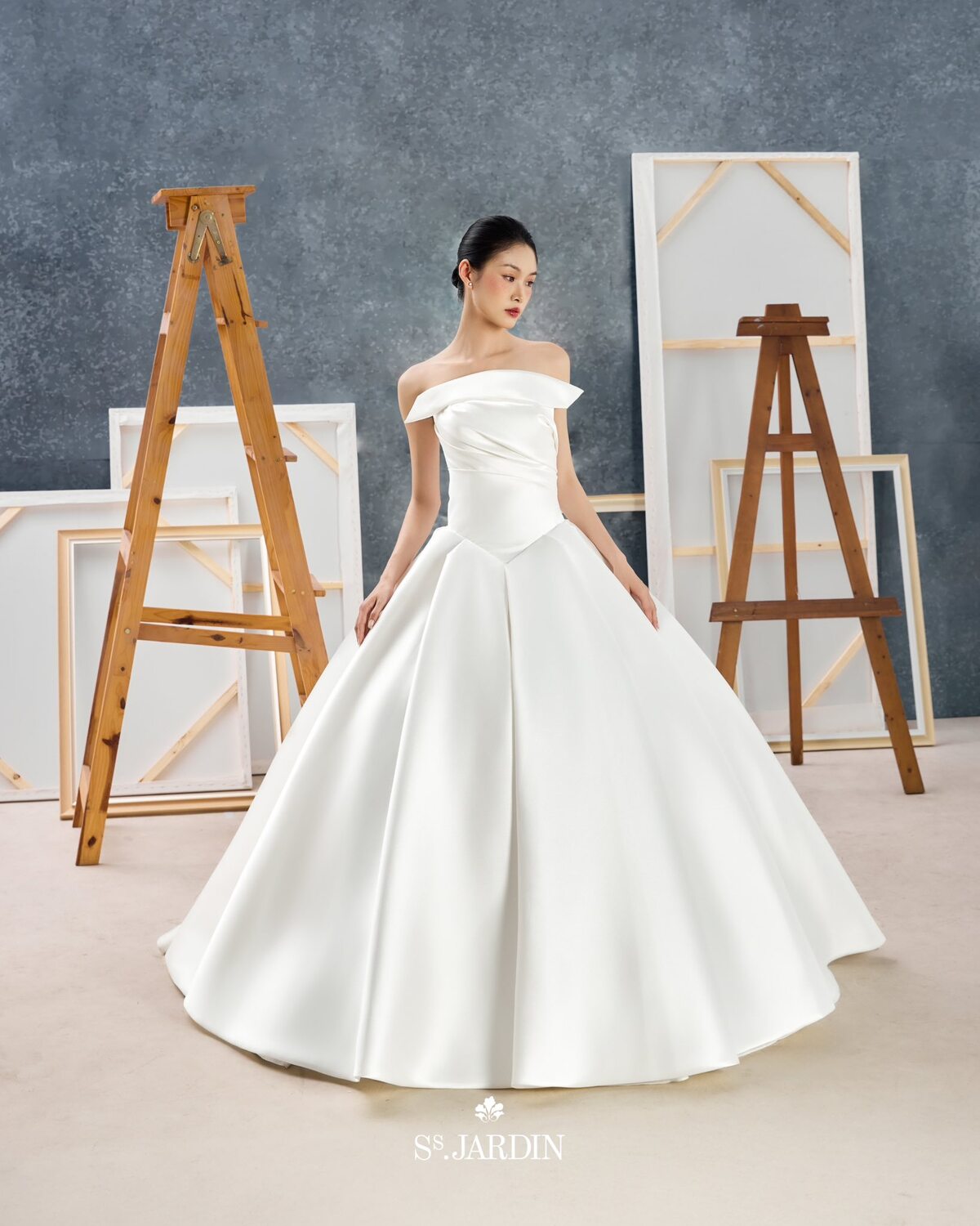 mẫu váy cưới xoè đẹp