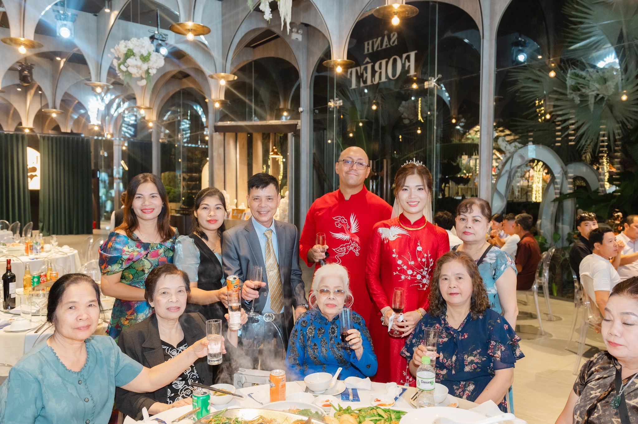 trang phục cưới truyền thống việt nam