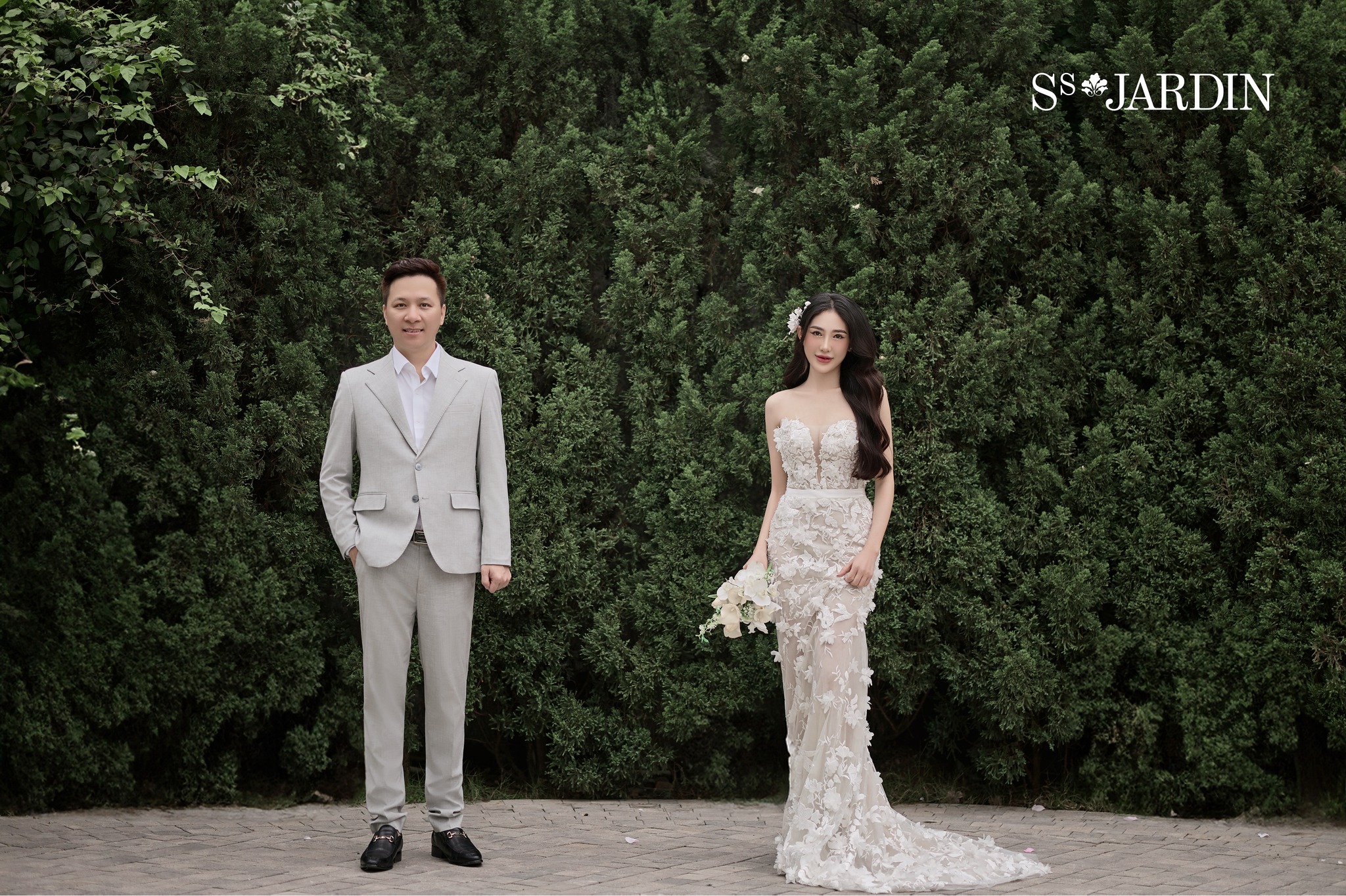 chụp ảnh cưới trang phục tự chọn