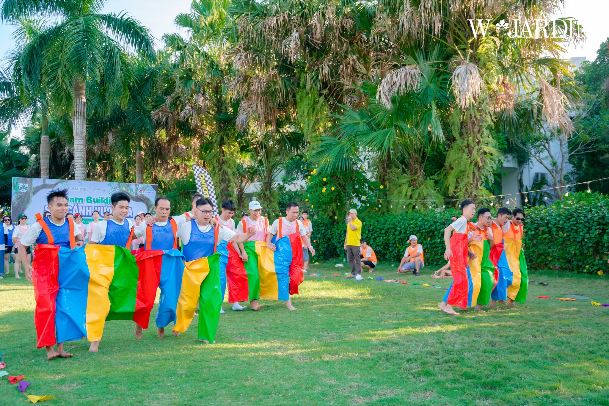 thuê địa điểm tổ chức tiệc tất niên ngoài trời