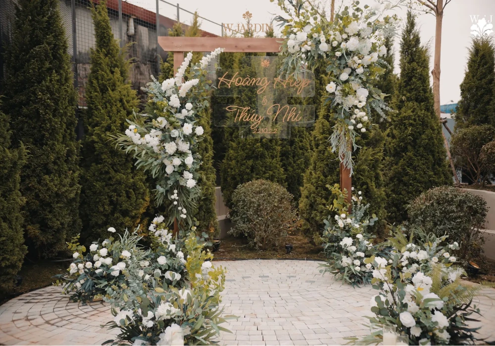 mẫu backdrop đám cưới đẹp