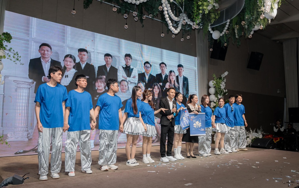 Hoạt động sáng tạo cho ngày Phụ nữ Việt Nam