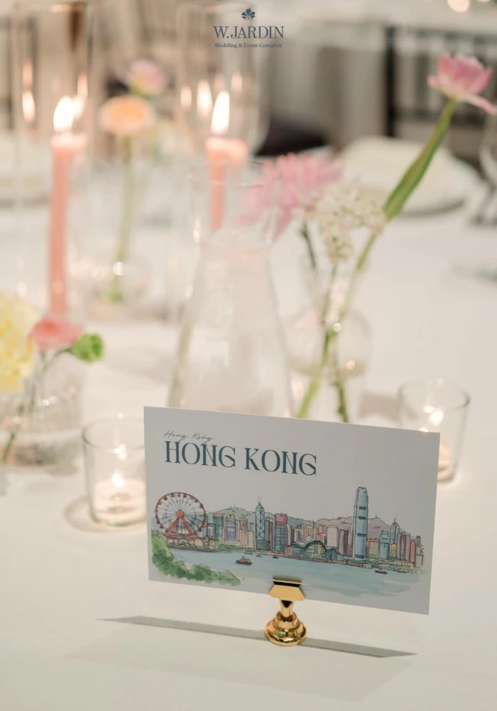 cách ghi tên bàn tiệc cưới