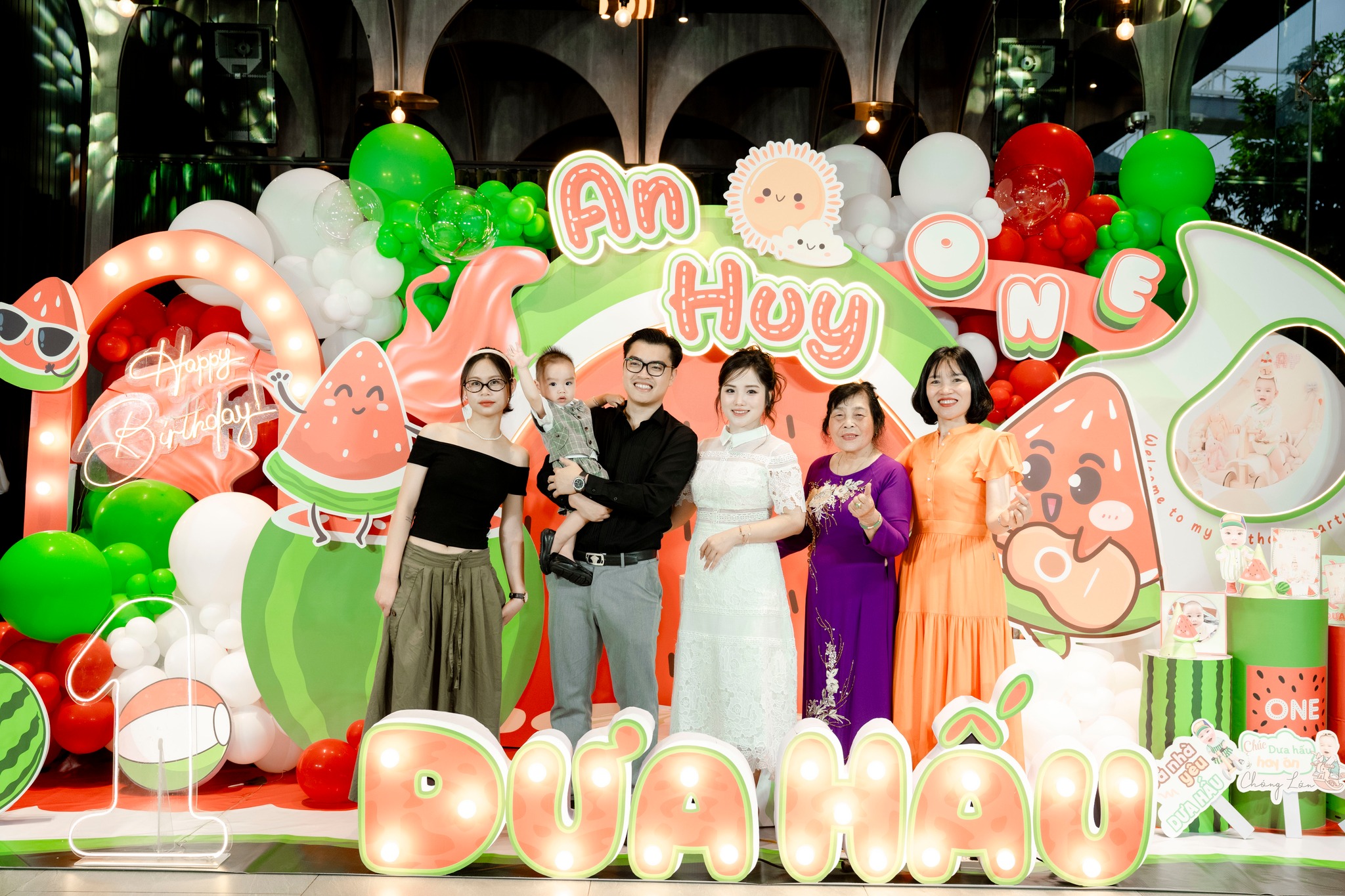 tổ chức tiệc gia đình