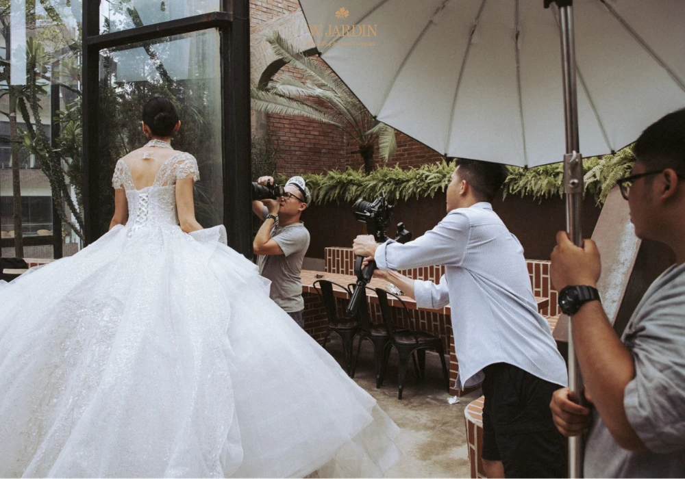 chi phí tổ chức đám cưới tại nhà hàng