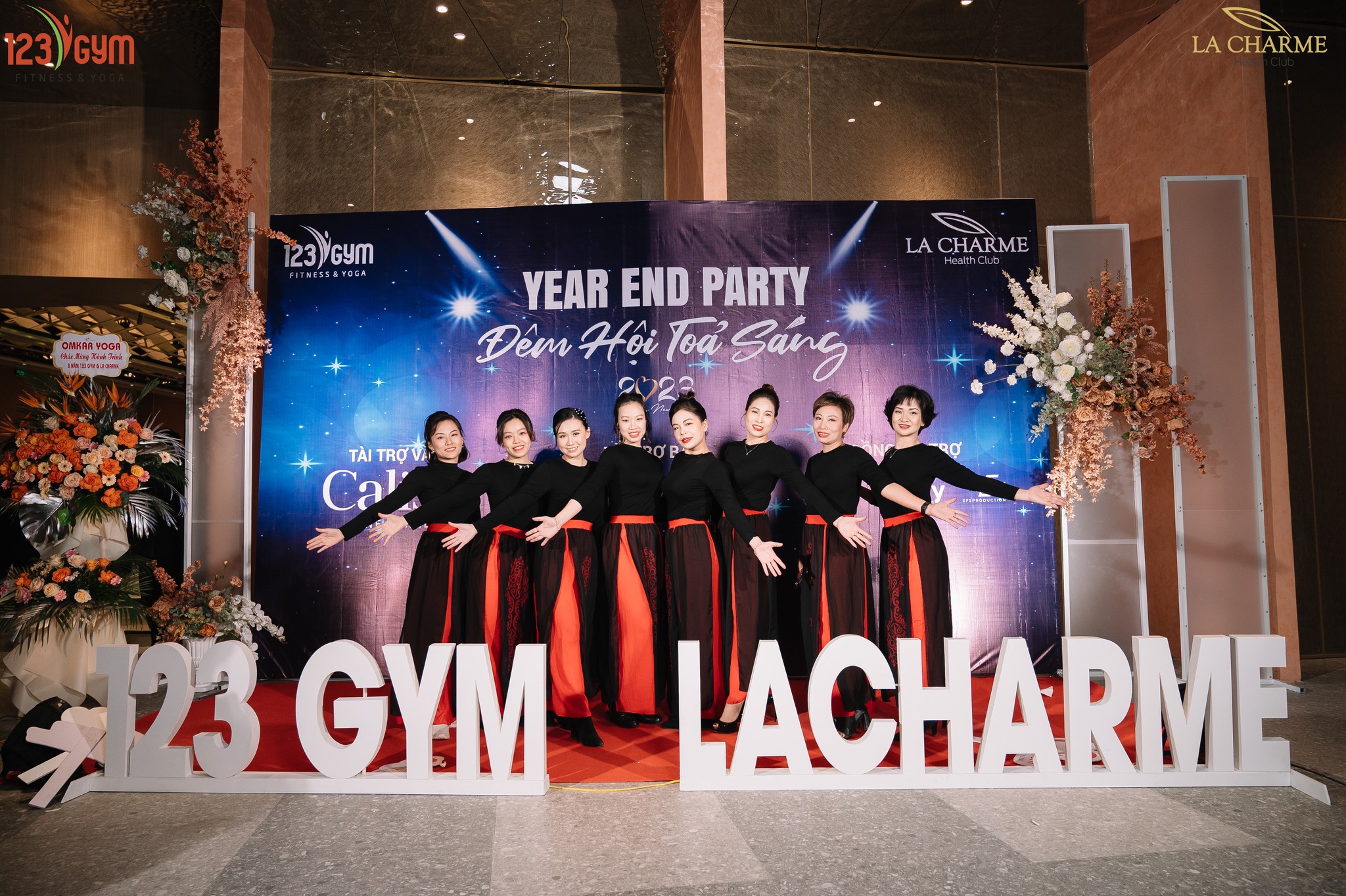 tổ chức gala dinner