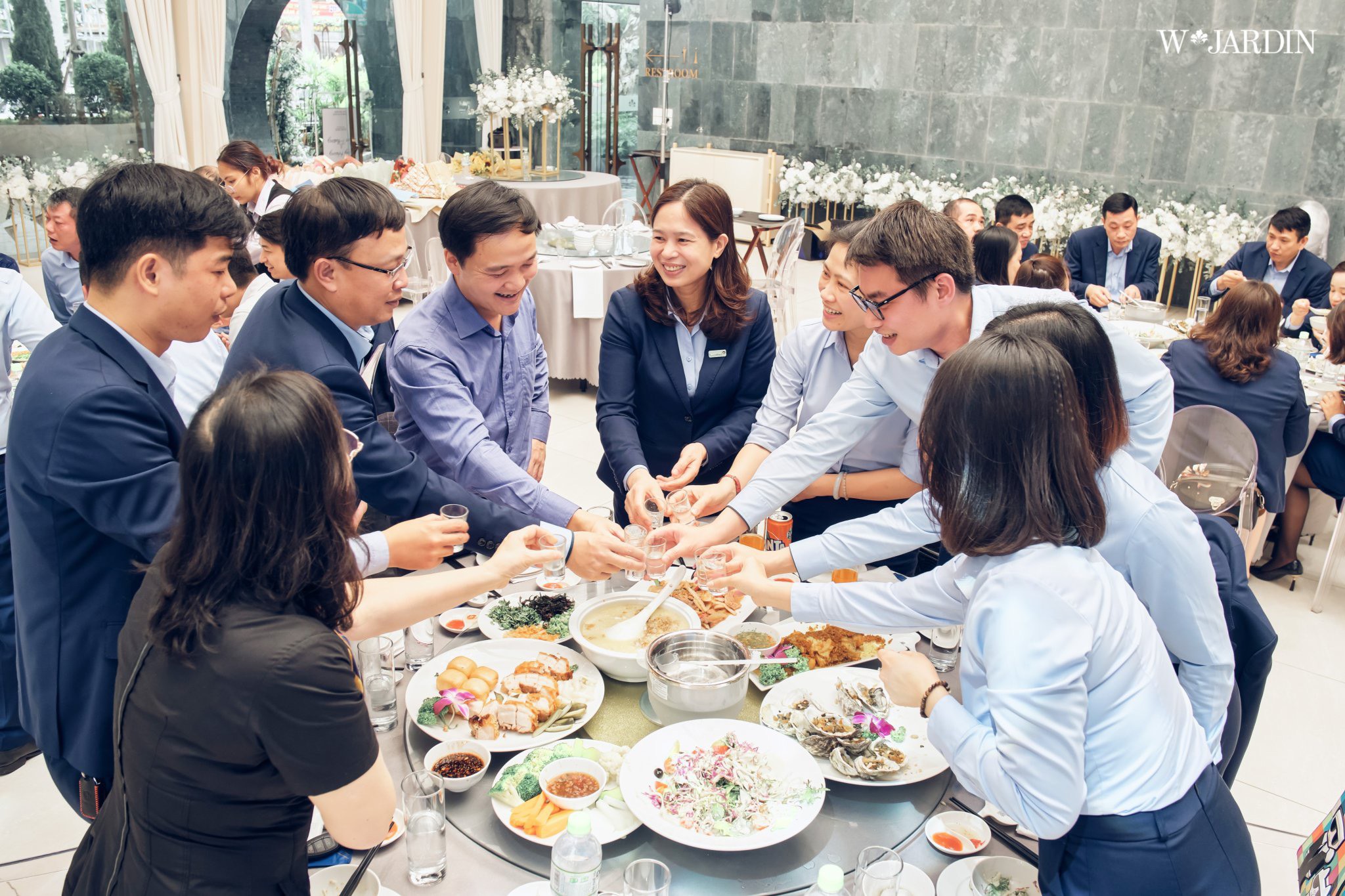 thực đơn tiệc cuối năm