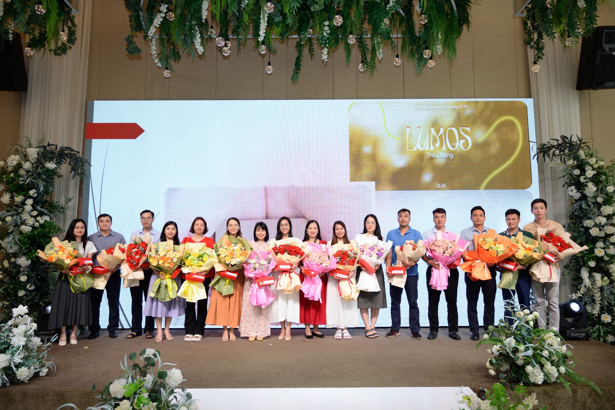 tiệc gala dinner