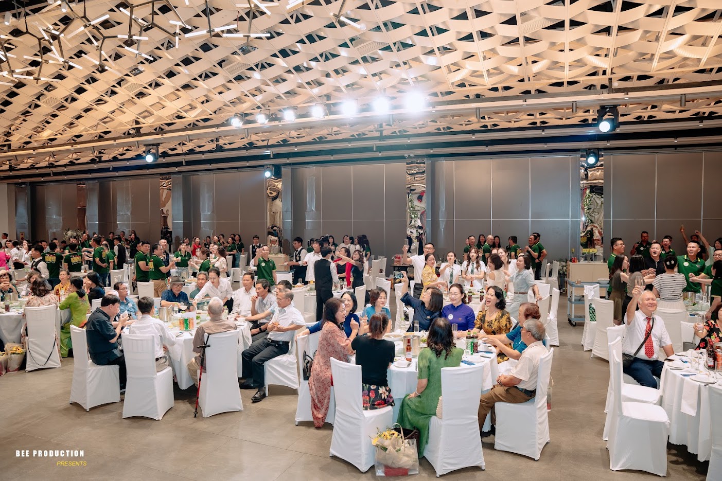 chi phí tổ chức hội nghị hội thảo