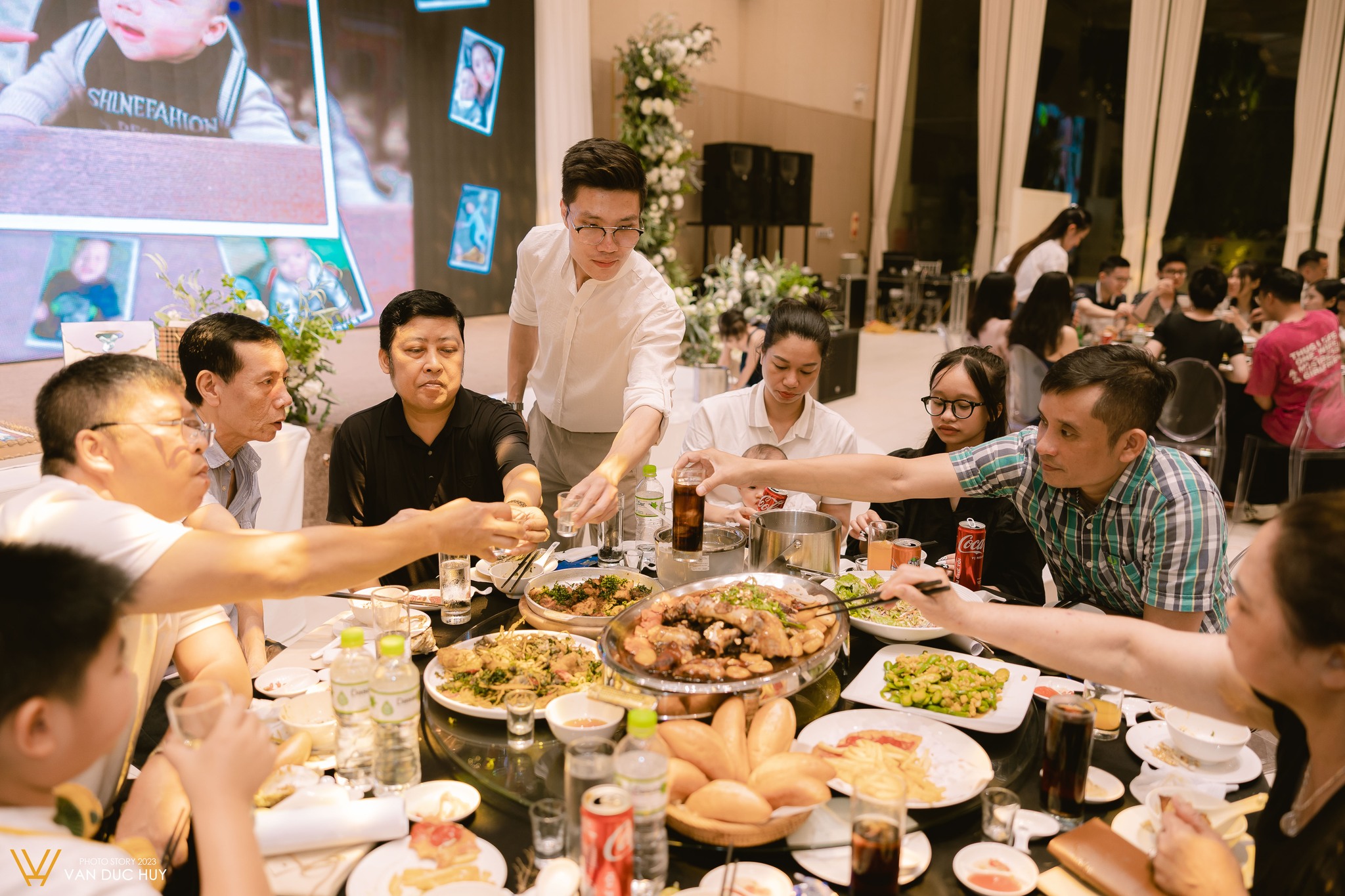 cách bày mâm cỗ tiệc cưới