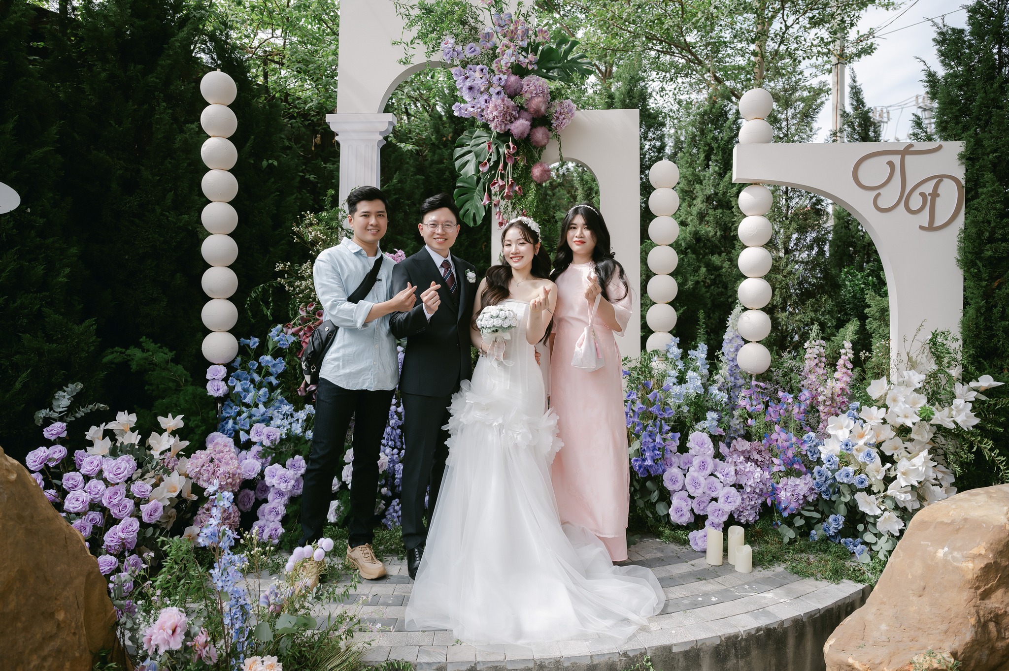 mẫu nhẫn cưới lông voi đẹp