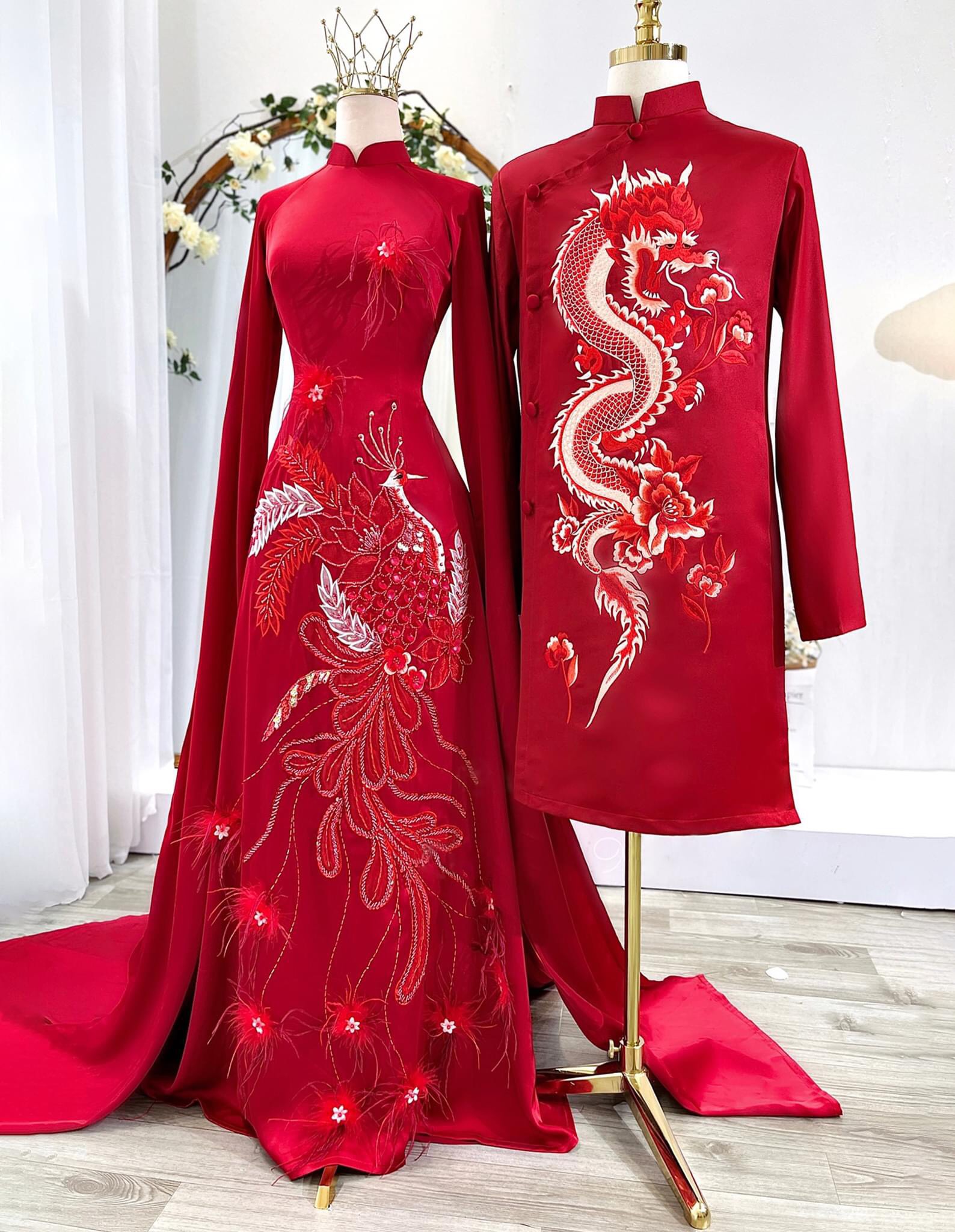áo cưới thêu tay long phụng