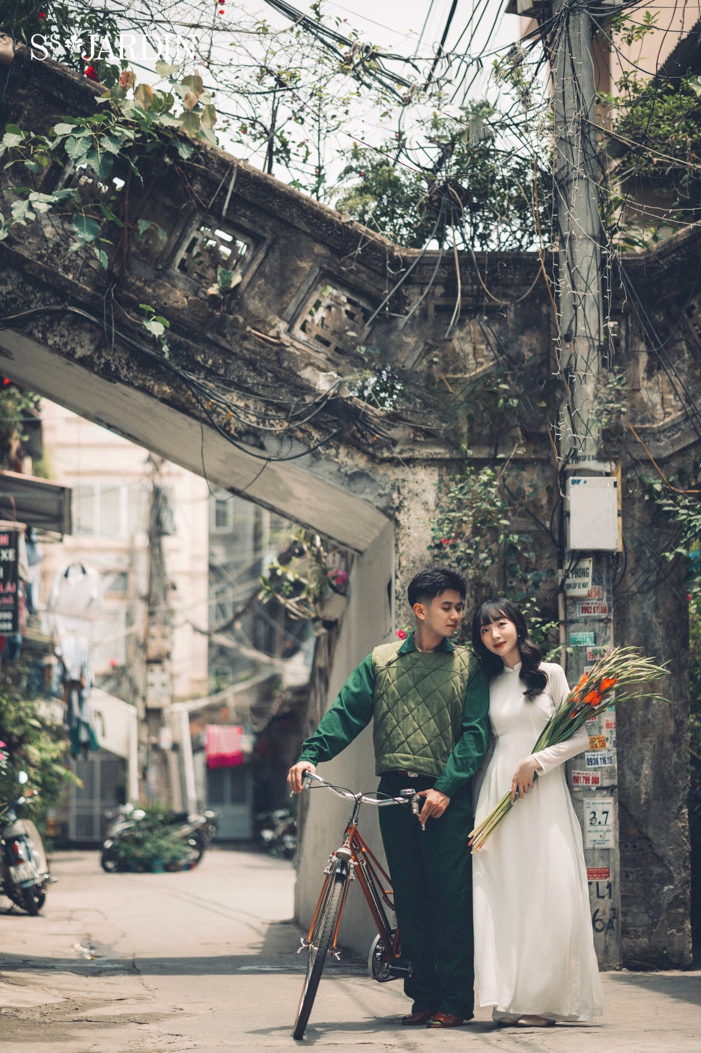 chụp ảnh cưới đường phố