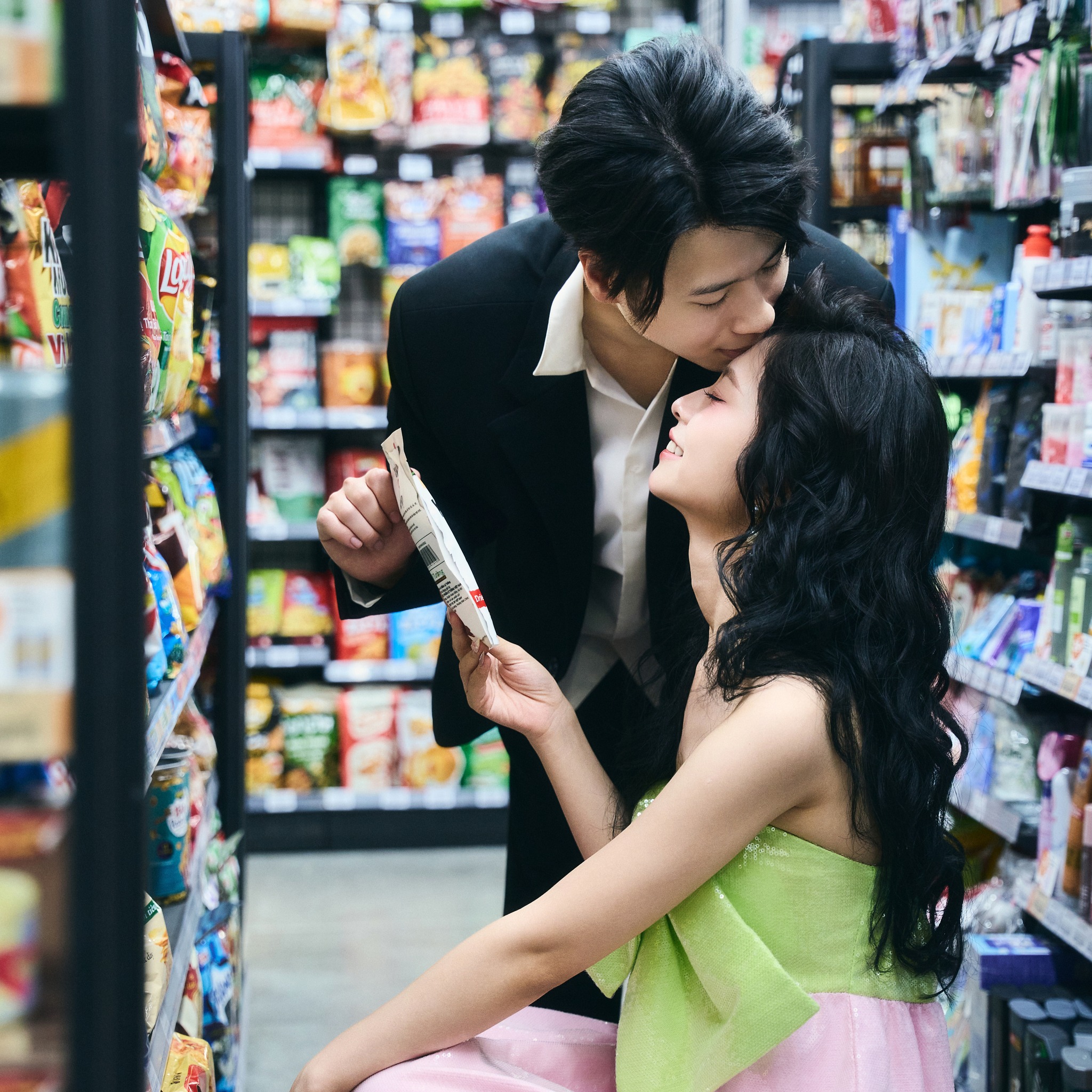 bộ ảnh cưới đường phố