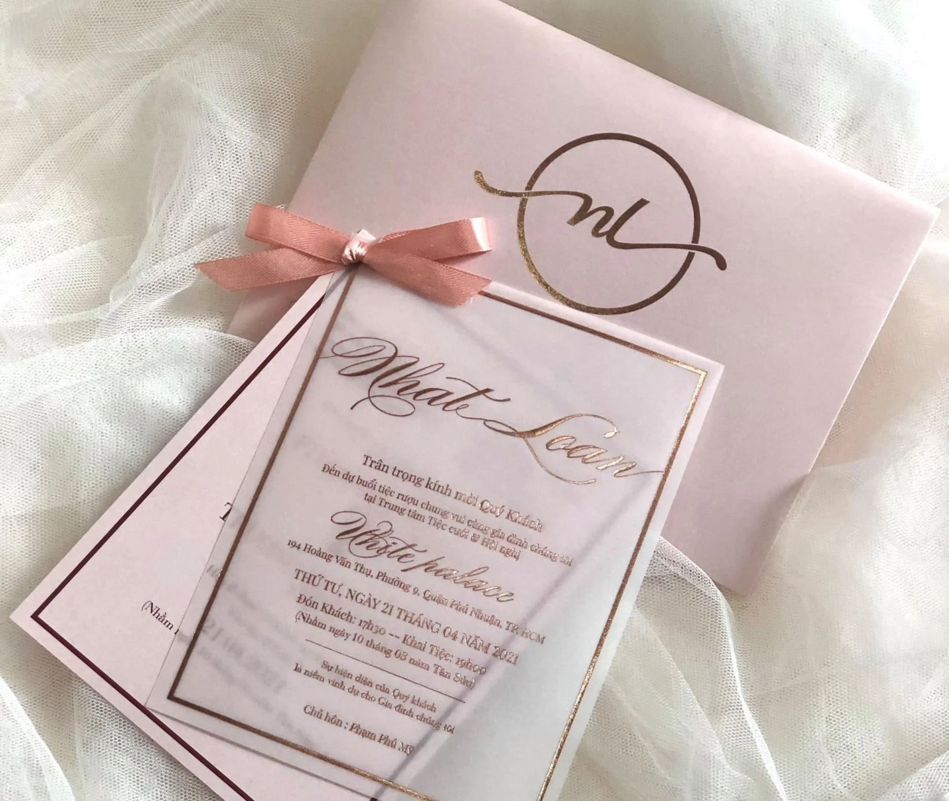 thiệp cưới hồng pastel