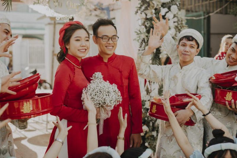 Trong đám cưới truyền thống, nghi lễ đóng vai trò đánh dấu sự thay đổi từ cuộc sống độc thân sang cuộc sống hôn nhân